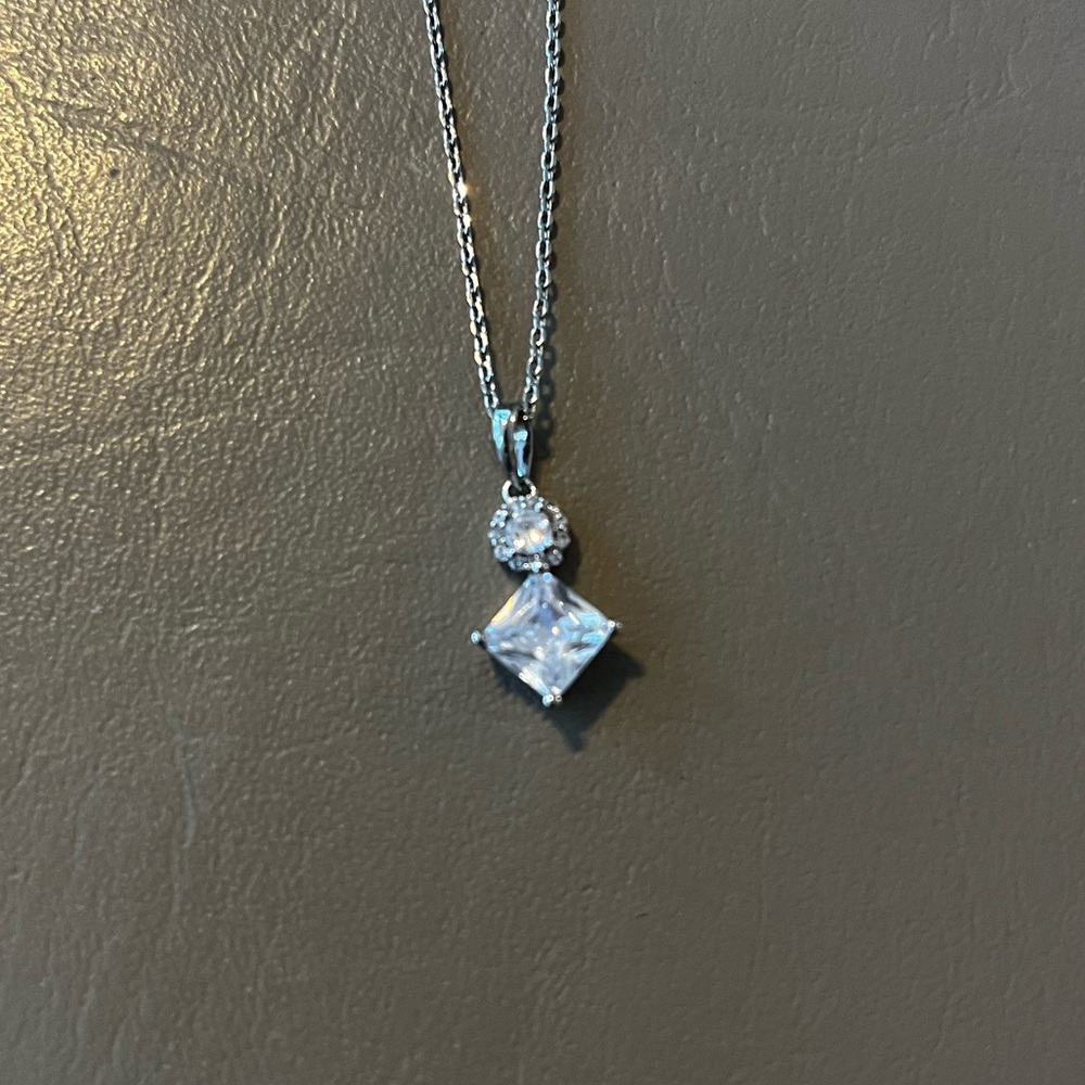 Charmed Aroma | Silver Pendant Necklace
